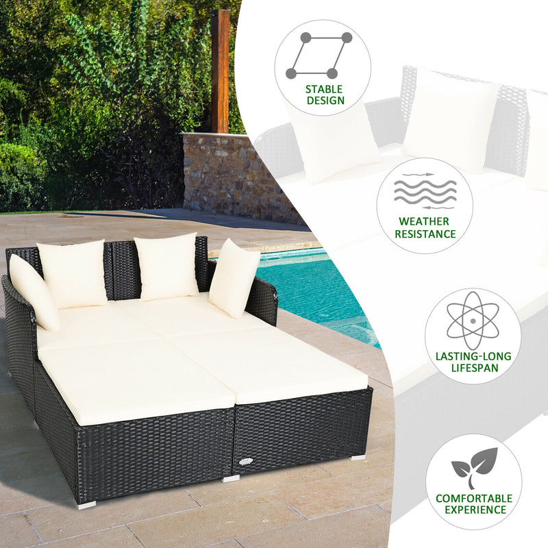 Costway - Spacious Outdoor Rattan Daybed with Upholstered Cushions and Pillows-White