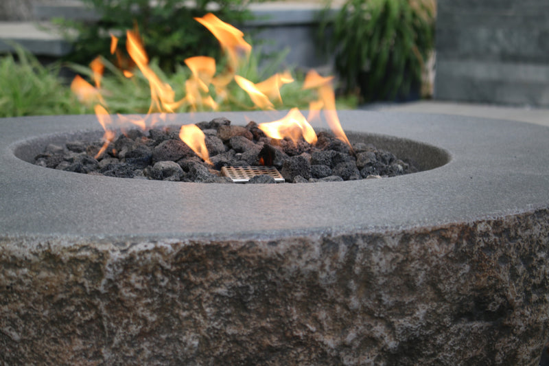 Elementi Boulder Fire Table