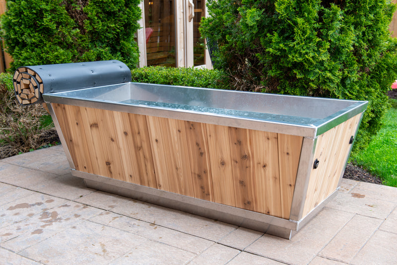 LeisureCraft The Polar Plunge Tub