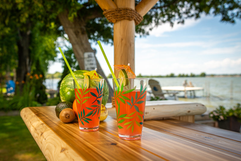 LeisureCraft Tropical Paradise Tiki Bar