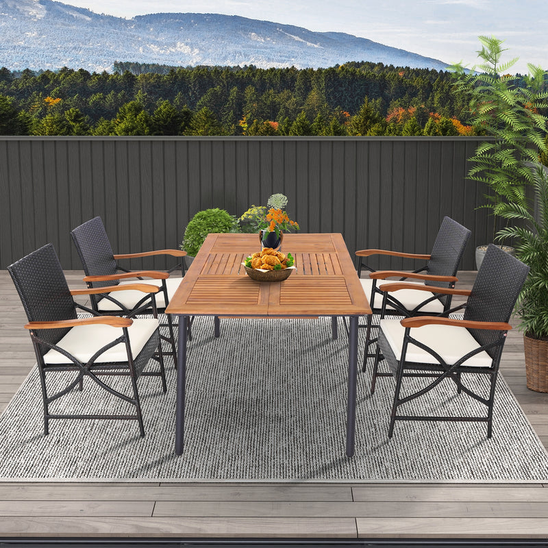 Costway - Set of 2/4 Patio Wicker Chairs with Soft Zippered Cushion-Set of 4